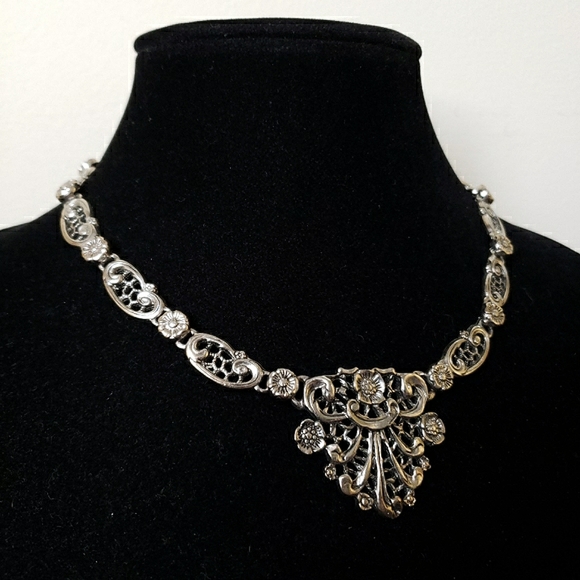 Vintage Mid Century Revival Filigree Ornate Choker - Picture 5 of 15